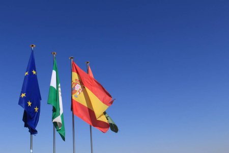 retrasar oposiciones educación